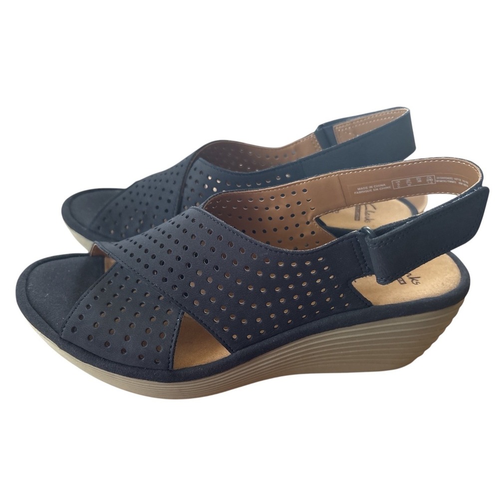 Clarks Reedly Variel Wedge Sandals in Navy Perforated Nubuck Leather, Size 7.5